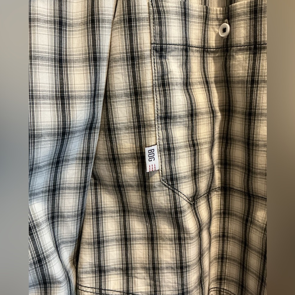 BDG Urban Outfitters Corey Cropped Plaid Boxy Oversized Button Down Women’s XL - Picture 15 of 16